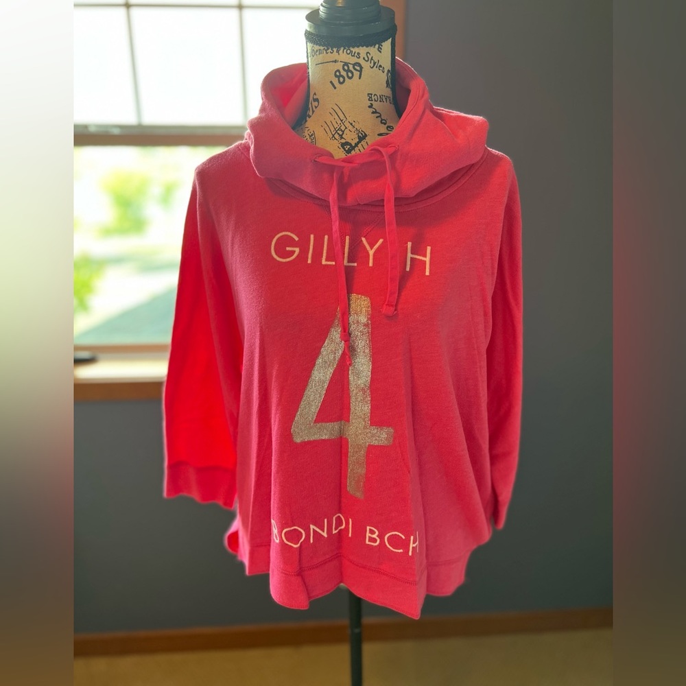 Gilly Hicks Sweatshirt